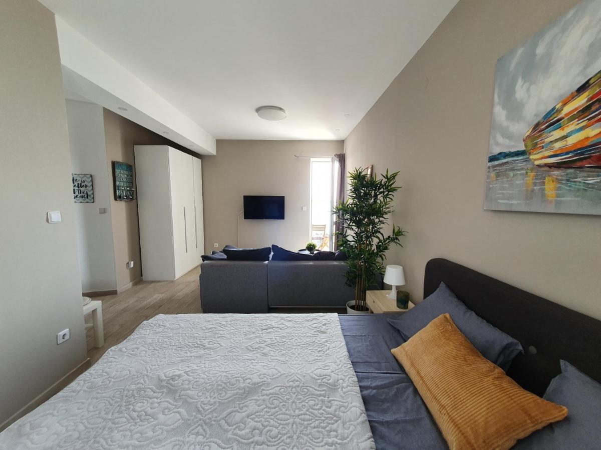 Apartment Danijela Novalja Eksteriør bilde