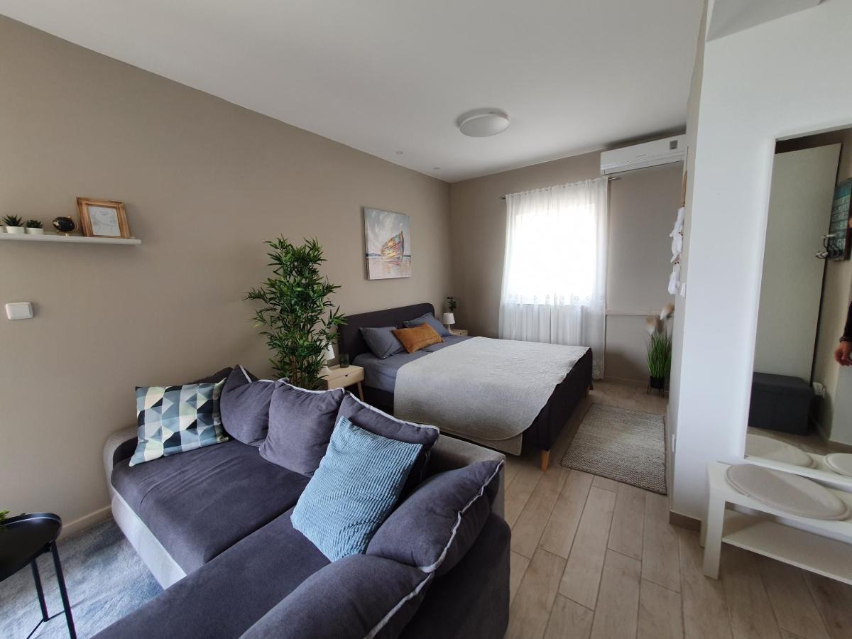 Apartment Danijela Novalja Eksteriør bilde