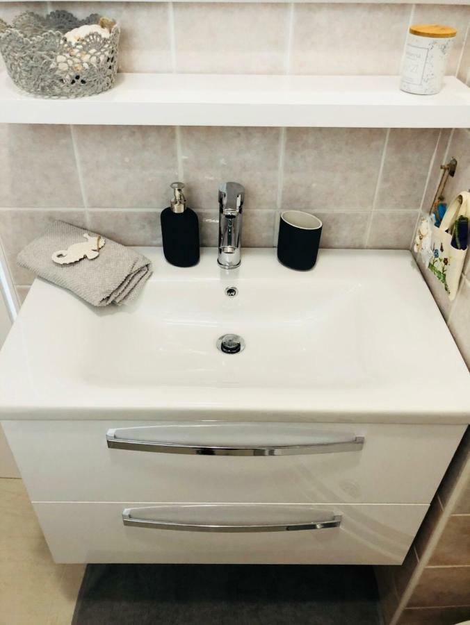 Apartment Danijela Novalja Eksteriør bilde